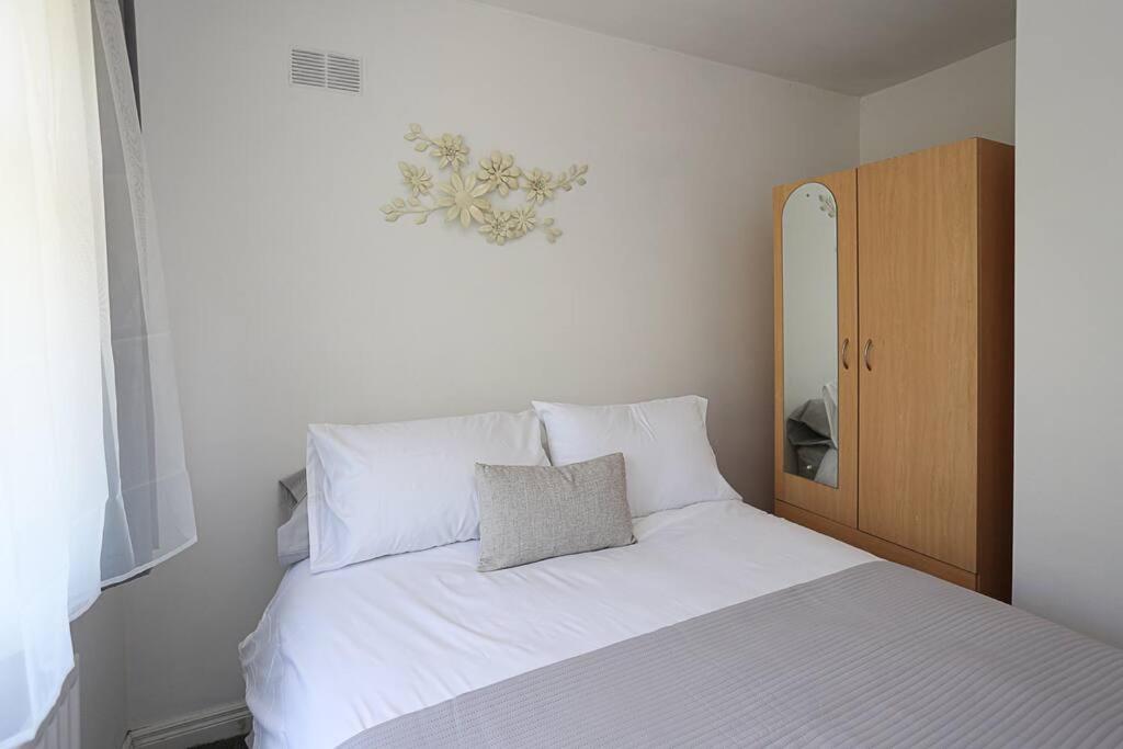 2 Bedroom House In Belfast With Garden エクステリア 写真